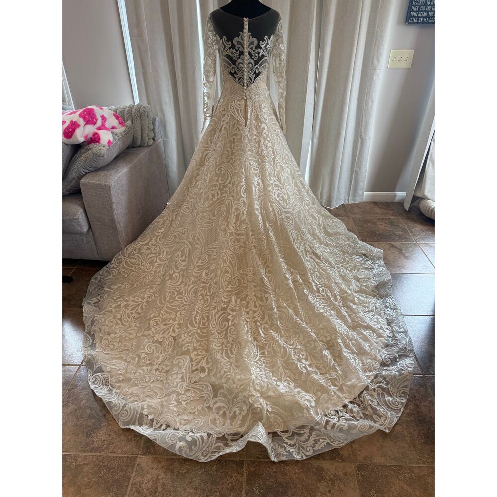 Stunning Amare Couture Bridal Gemma Dress Size 8 - Picture 4 of 9